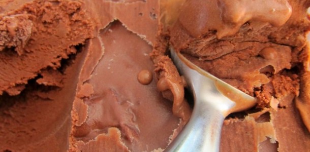 iguaria-gelado-chocolate-leite-condensado-700x531