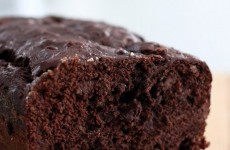 Receita-Bolo-de-Banana-com-Chocolate-610x300.jpg