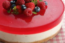 receita-cheesecake-com-gelatina