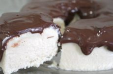 sorvete-de-maria-mole-com-ganache-tratada-848x477