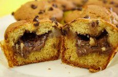 Muffins-de-Pera-Recheados-com-Nutella-SI-2