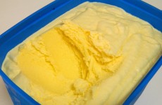 pote de sorvete de manga caseiro sem leite