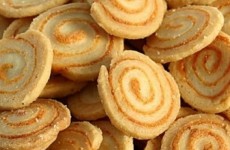 Receita-Biscoitinho-Medalhão-de-Queijo (1)