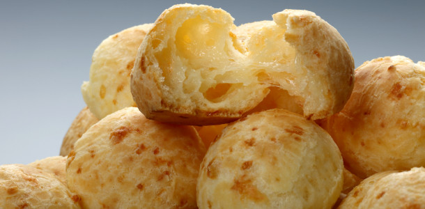 Brazilian snack cheese bread