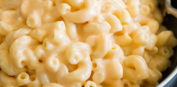 stovetop-macaroni-cheese-1-768x1152